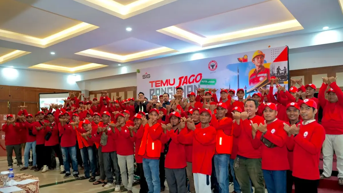 Peserta Temu Jago Bangunan mengikuti pelatihan teknis dan sertifikasi kompetensi yang digelar PT Semen Padang di Jambi sebagai upaya meningkatkan kualitas SDM sektor konstruksi.