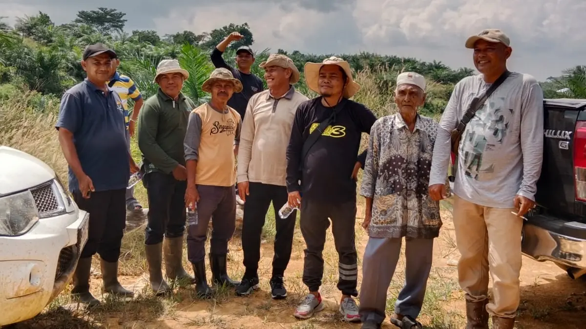 Sejumlah Ninik Mamak dan Datuk Nan Baranam Nagari Sikabau melalui kuasa hukum MevRizal Law Office melayangkan somasi kepada Menteri Kehutanan dan Menteri Lingkungan Hidup terkait izin PBPH di Kabupaten Dharmasraya.