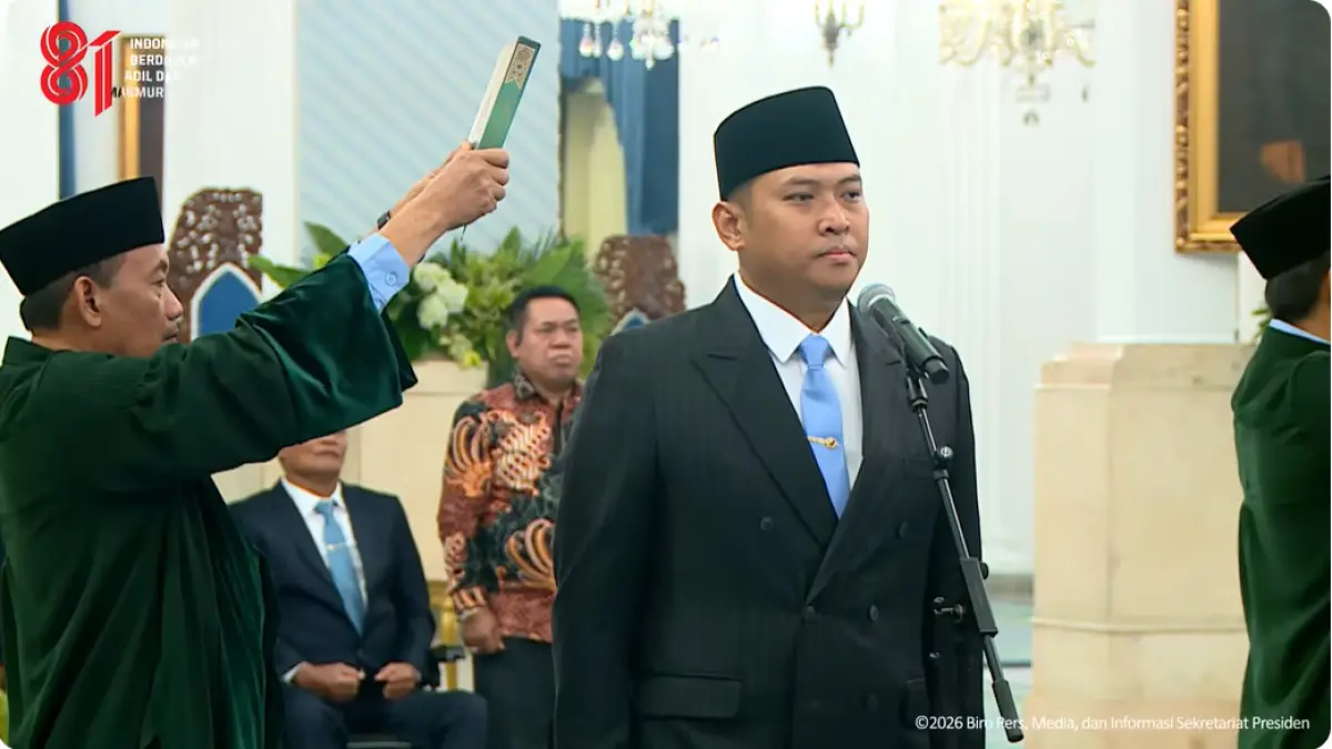 Sudaryono resmi dilantik Presiden Prabowo Subianto sebagai Kepala Badan Gizi Nasional di Istana Negara, Jakarta, Rabu (22/7/2026). (Youtube Sekretariat Presiden)