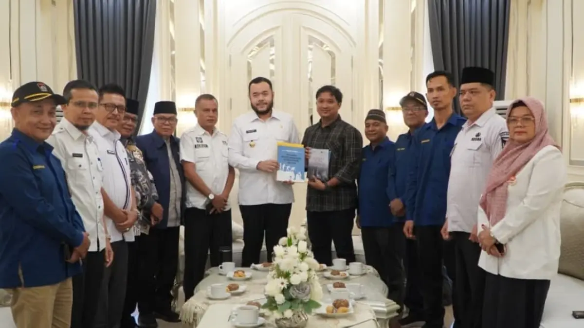Wali Kota Padang Fadly Amran menerima audiensi Tim SETARA Institute membahas penguatan toleransi dan Padang Harmony Festival di Rumah Dinas Wali Kota Padang.(Foto: Diskominfo)