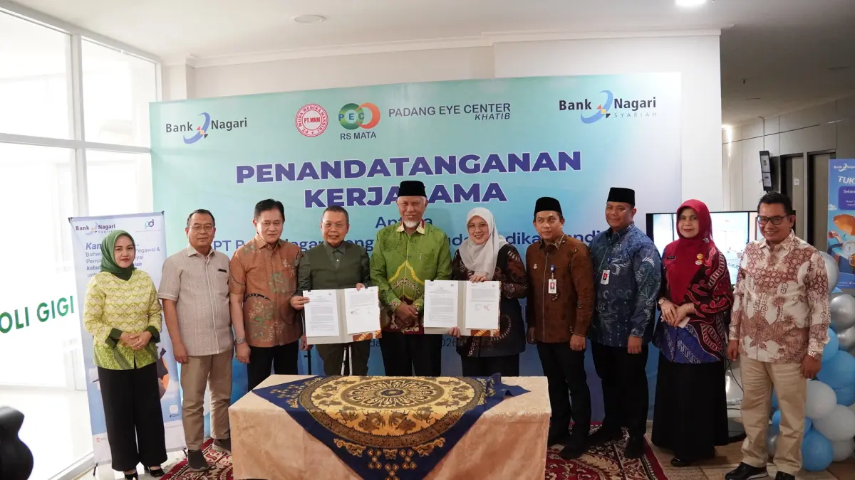 Bank Nagari menandatangani kerja sama dengan PT Muda Medika Mandiri dan meresmikan PEC Premium Klinik di Padang, Kamis (23/7/2026). (DOKUMENTASI BANK NAGARI)