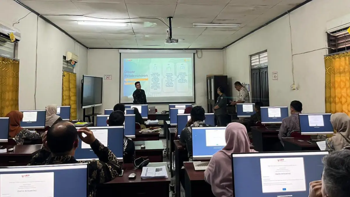 Aparatur Sipil Negara Pemerintah Kota Payakumbuh mengikuti Ujian Sertifikasi Pengadaan Barang/Jasa Pemerintah (PBJP) Level I di Aula BPSDM Provinsi Sumatera Barat. Sebanyak 31 dari 34 peserta dinyatakan kompeten dengan tingkat kelulusan mencapai 92 persen.