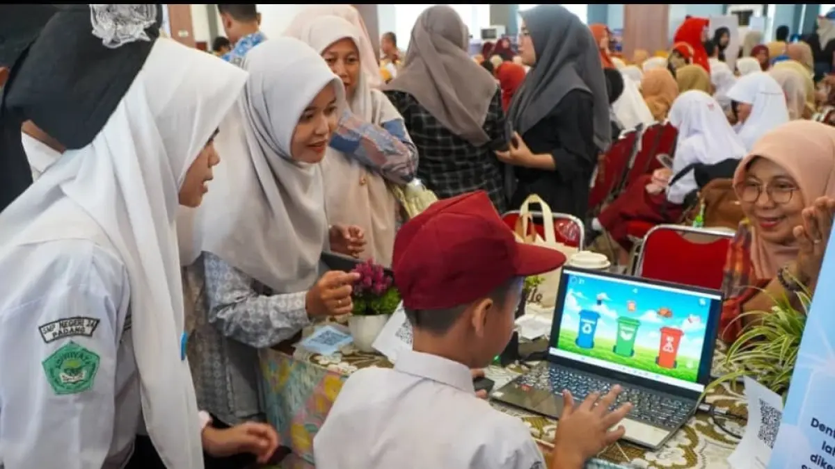 Para pelajar menampilkan karya animasi, coding dan game di ajang PIAGEX 2026.(Foto: Diskominfo)
