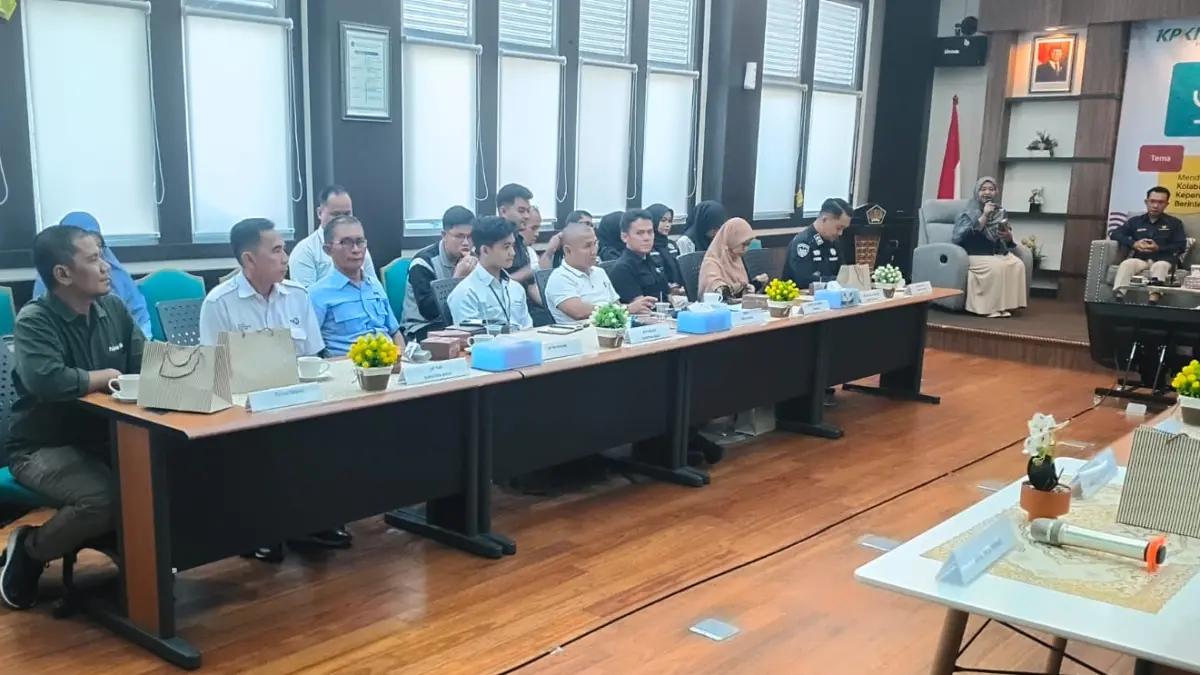 KPKNL Padang menggelar Forum Konsultasi Publik 2026 untuk menghimpun masukan masyarakat guna memperkuat pelayanan dan pembangunan Zona Integritas.