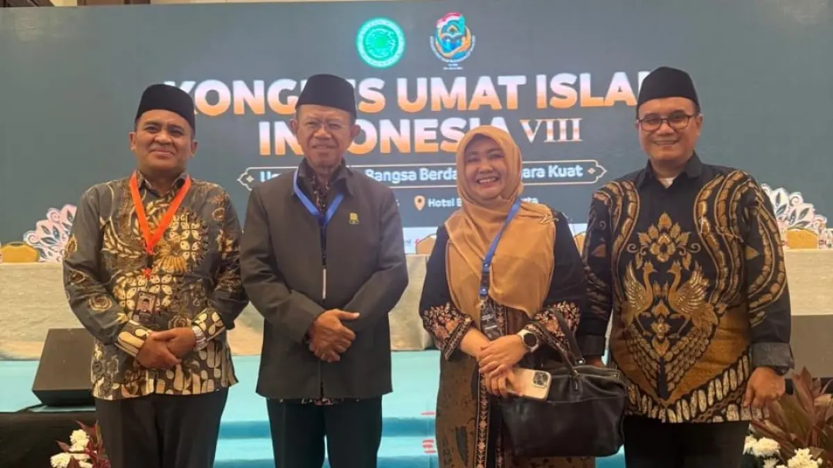 Rektor UIN Imam Bonjol Padang, Prof. Dr. Hj. Martin Kustati, M.Pd., menghadiri Kongres Umat Islam Indonesia (KUII) VIII Tahun 2026 yang diselenggarakan MUI di Hotel Bidakara, Jakarta, pada 24–26 Juli 2026.(Foto: Humas)