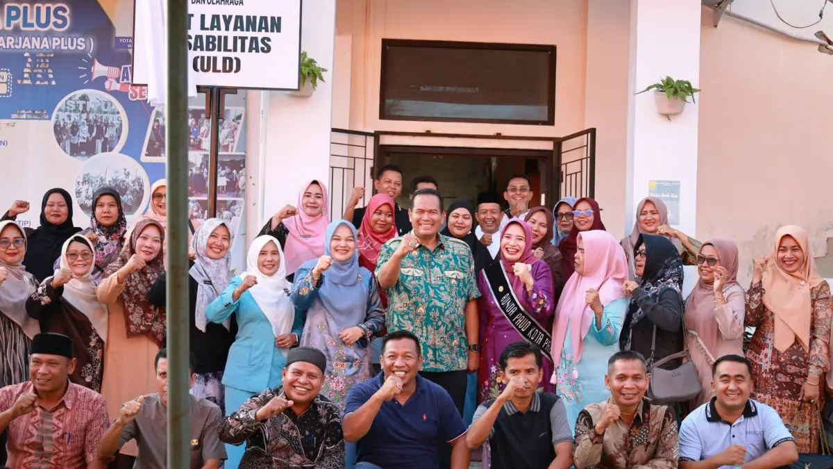 Wali Kota Pariaman Yota Balad meresmikan Unit Layanan Disabilitas Kota Pariaman di Dinas Pendidikan Pemuda dan Olahraga, Jumat (31/7/2026).