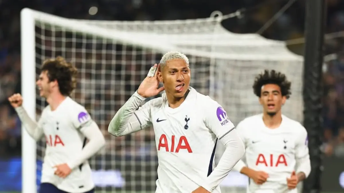 Richarlison mencetak gol kemenangan Tottenham saat melawan Chelsea di Sydney Super Cup 2026.(Foto: Instagram @spursofficial)