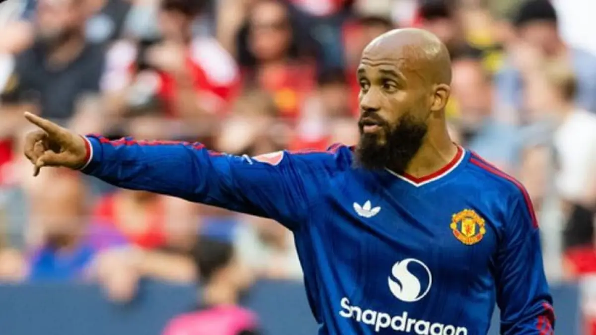 Bryan Mbeumo menjadi Man of the Match setelah mencetak dua gol saat Manchester United mengalahkan Atletico Madrid di Snapdragon Cup 2026. (Foto: X @ManUtd)