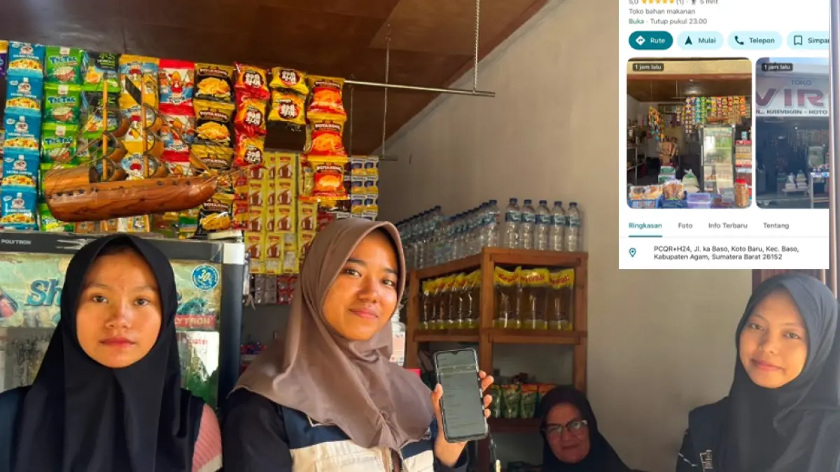 Mahasiswa KKN UNP menunjukkan hasil digitalisasi lokasi Toko Vira yang kini dapat ditemukan melalui Google Maps untuk memudahkan pelanggan mengakses lokasi usaha. (Dok Mhs KKN UNP 2026)