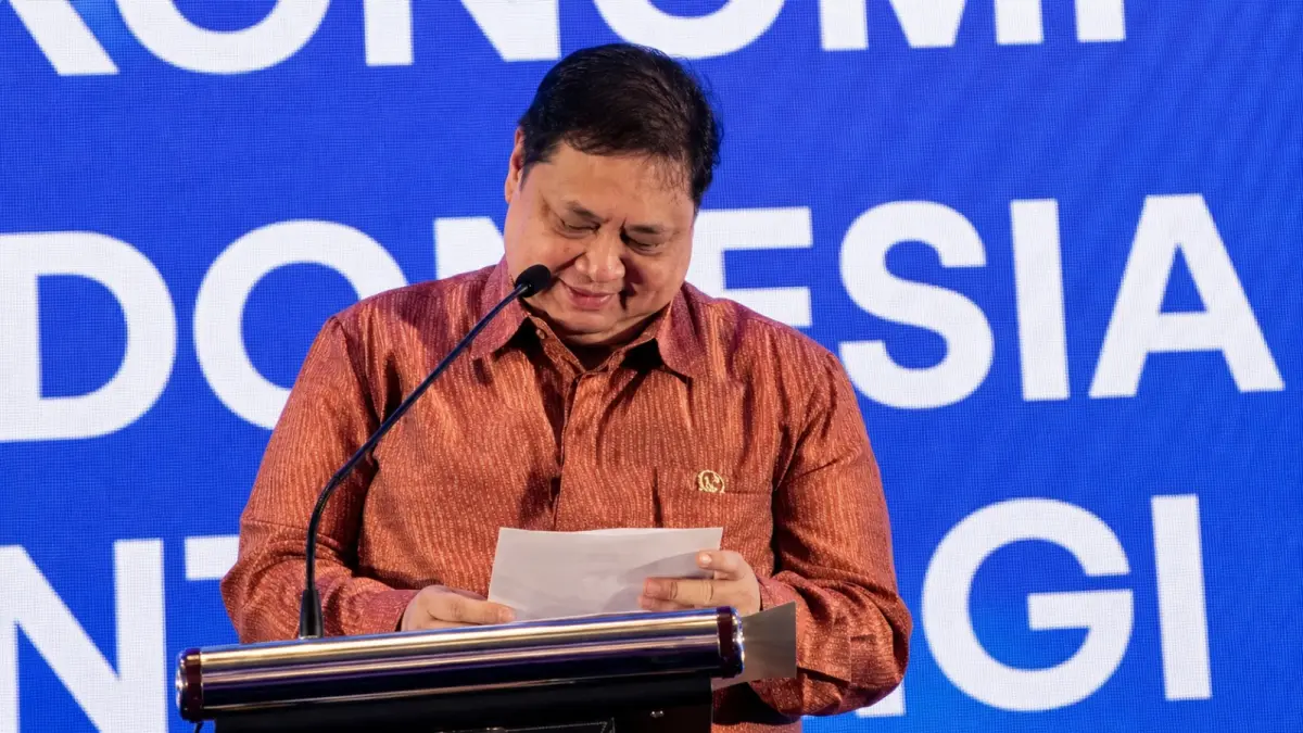 Menteri Koordinator Bidang Perekonomian, Airlangga Hartarto, memberikan arahan pada pembukaan Rakerkonas XXXV APINDO 2026 di Makassar, Selasa (4/8/2026).