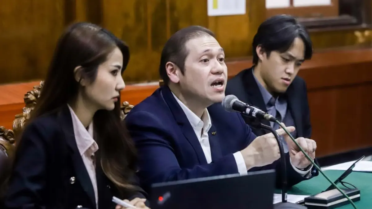 Sidang gugatan perdata PT Java Fortis Corporindo terhadap mantan direkturnya, Nany Widjaja, di Pengadilan Negeri Surabaya, Rabu (5/8/2026). (Foto: JPG)