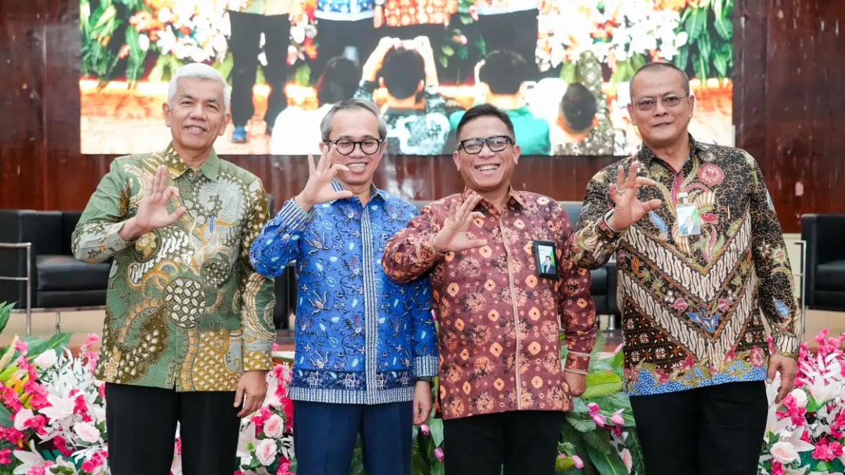 BPJS Ketenagakerjaan dan Universitas Andalas memperkuat literasi jaminan sosial melalui Kurjamsos, riset, pengabdian masyarakat, dan perlindungan 1.500 mahasiswa KKN. (DOKUMENTASI BPJS KETENAGAKERJAAN)