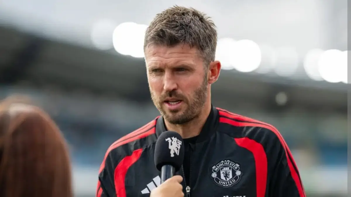 Michael Carrick menantikan skuad lengkap MU saat menghadapi Leeds United di Irlandia . (Foto: manutd.com)