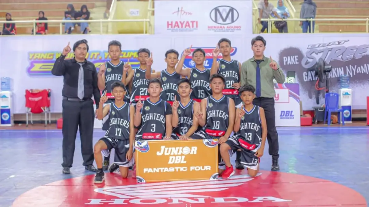 SMPN 8 Padang menjadi tim pertama yang lolos ke babak Fantastic Four Junior DBL Padang 2026. (Foto: DBL for Padek)