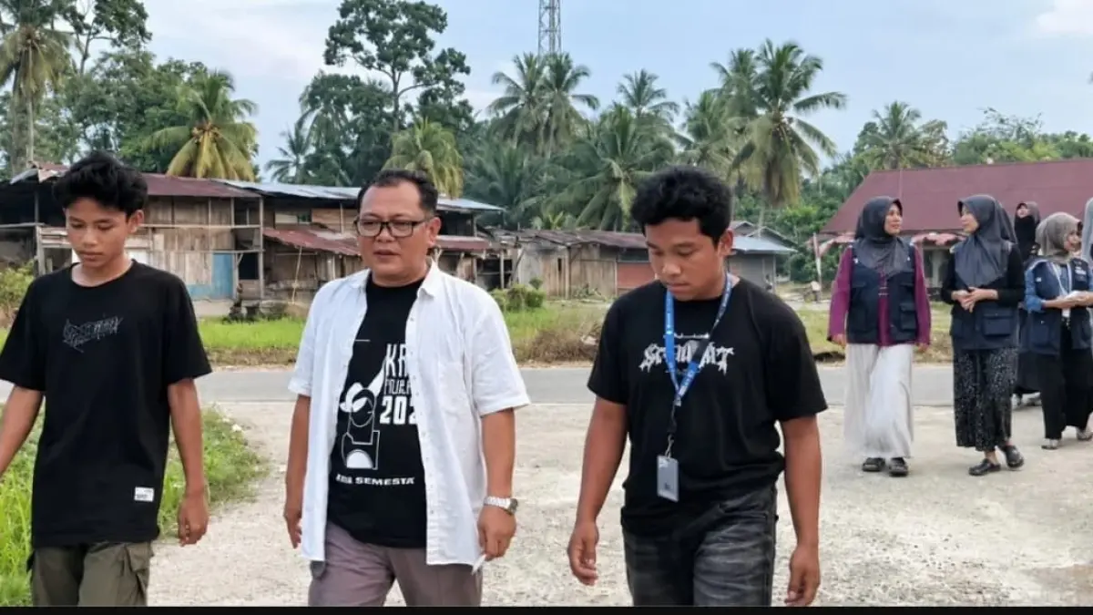 Tim monitoring dan supervisi LP2M UIN Imam Bonjol Padang ke sejumlah lokasi KKN di Sijunjung dan Dharmasraya.(Foto: Humas)