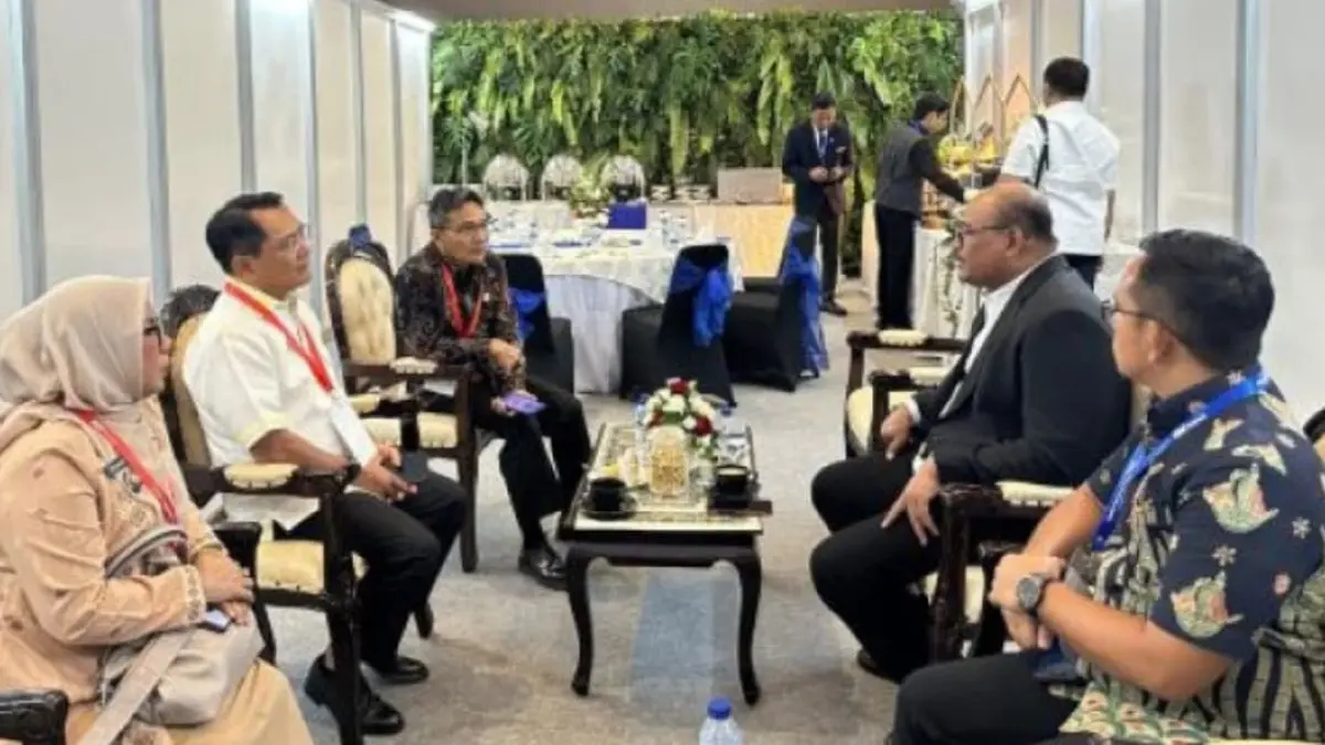 Bupati Padangpariaman John Kenedy Azis menghadiri IISMEX 2026 Waste-to-Energy Forum and Expo di Jakarta.(Foto: Diskominfo)