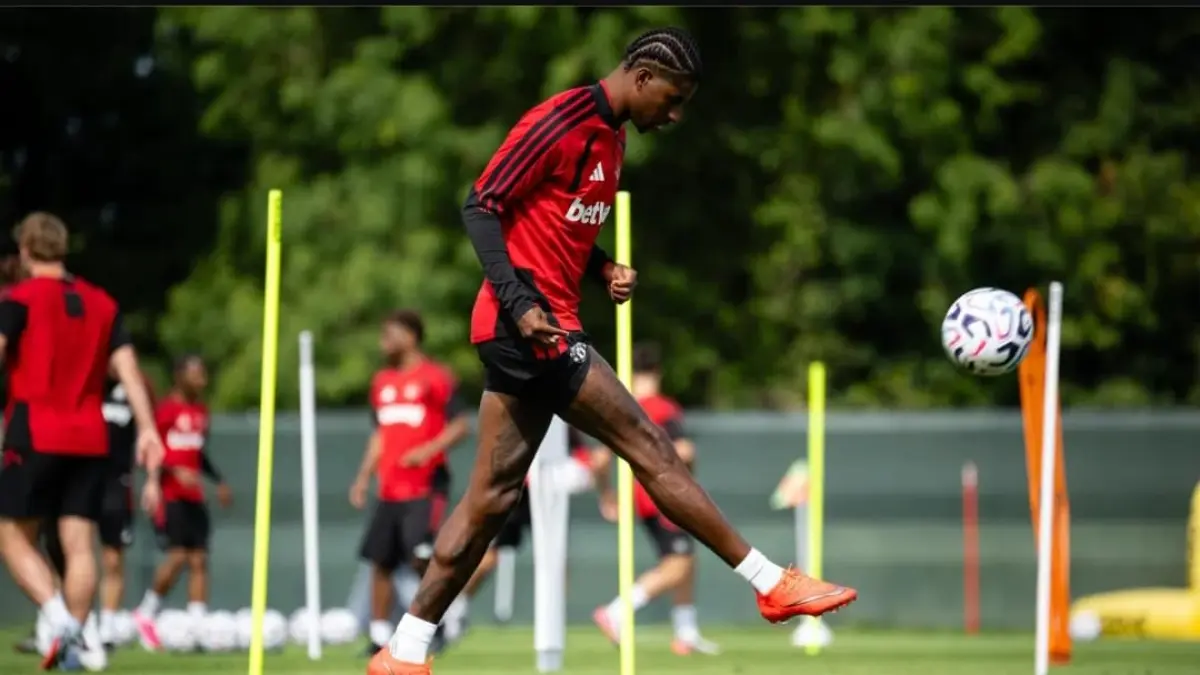 Marcus Rashford berlatih bersama para pemain Manchester United. Disiapkan pelatih untuk laga pramusim melawan AC Milan.(Foto: manutd.com)