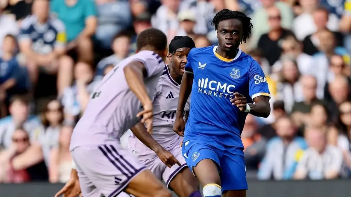 Tyrique George mencetak gol pertamanya di Everton saat menang menang 3-1 melawan  Newcastle United di laga pramusim di Murrayfield Stadium.(Foto: Instagram @everton)