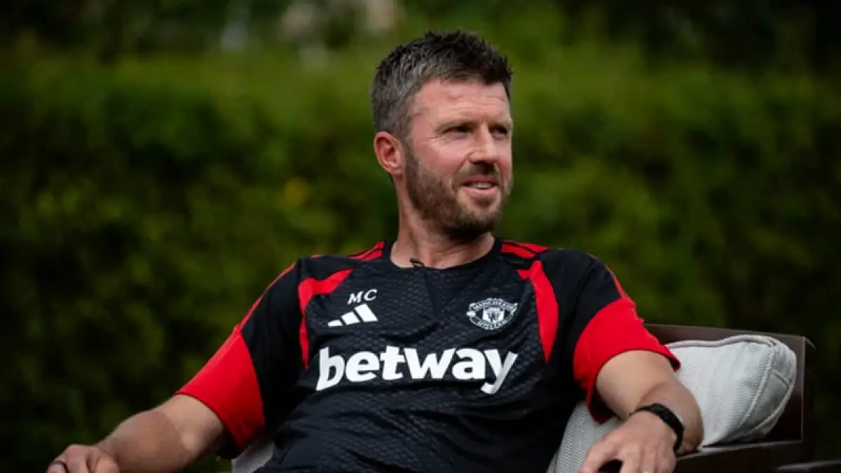 Michael Carrick siap menghadapi musim baru Manchester United di Liga Champions. (Foto: manutd.com)