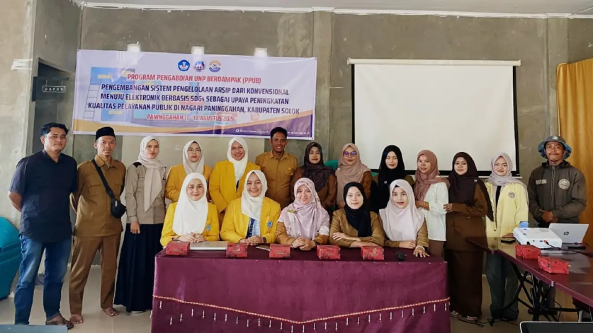 Tim PPUB UNP mengembangkan sistem arsip elektronik berbasis SDGs di Nagari Paninggahan, Kabupaten Solok, melalui aplikasi ARTERI.