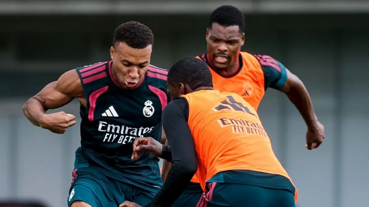 Kylian Mbappe menjalani sesi latihan bersama Real Madrid jelang menghadapi Schalke 04 pada laga terakhir pramusim.(Foto: X @realmadriden)