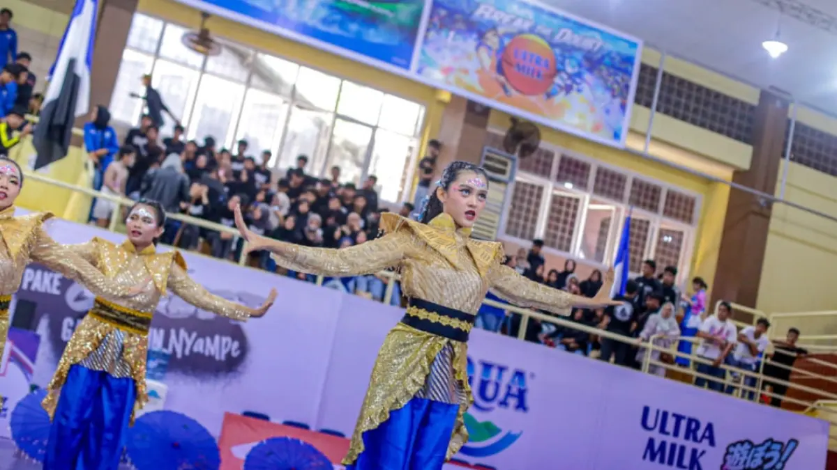 Aksi Alanna Pradisha di AQUA DBL Dance 2026 West Sumatra. (Foto: DBL)