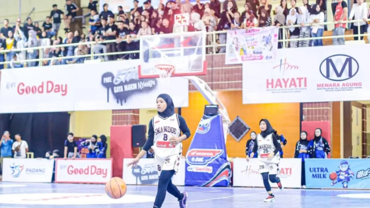 Aksi Zahwa ketika melantai di DBL West Sumatra 2026. (Foto: DBL)