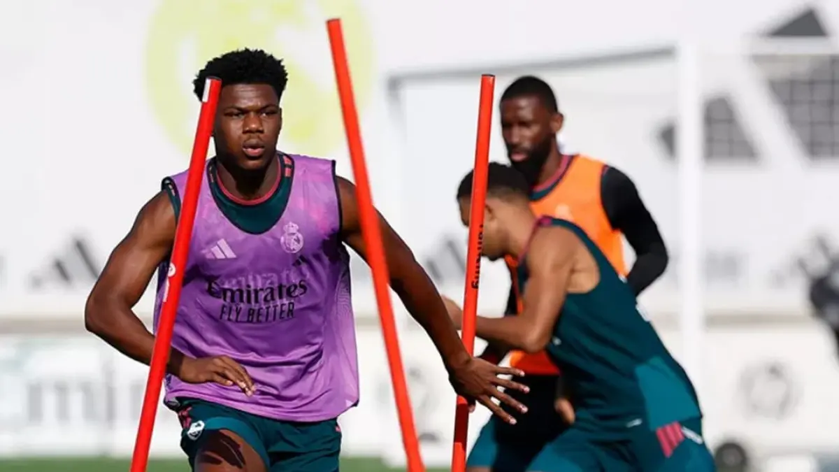 Aurelien Tchouameni mengikuti latihan Real Madrid jelang menghadapi Espanyol di laga perdana La Liga 2026/2027. (Foto: realmadrid.com)