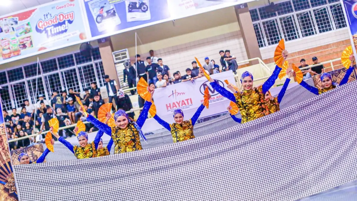 Penampilan tim dance SMAN 9 Padang di AQUA DBL Dance 2026 West Sumatra. (Foto: DBL)
