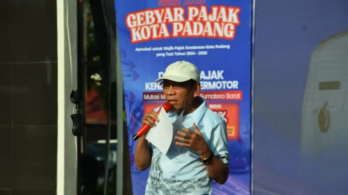 Wawako Padang Maigus Nasir Hadiri Gebyar Pajak Padang, di kawasan Car Free Day (CFD) depan Kantor Gubernur Sumatera Barat, Minggu (30/8/2026) pagi.(Foto: Diskominfo)