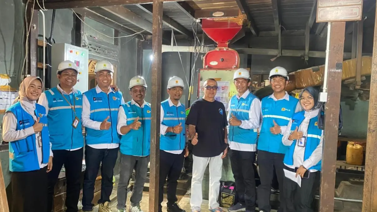 LN menyalurkan daya 33 kVA untuk Huller Tunas Gama di Batipuh, Tanahdatar, guna mendukung operasional dan peningkatan produksi padi.