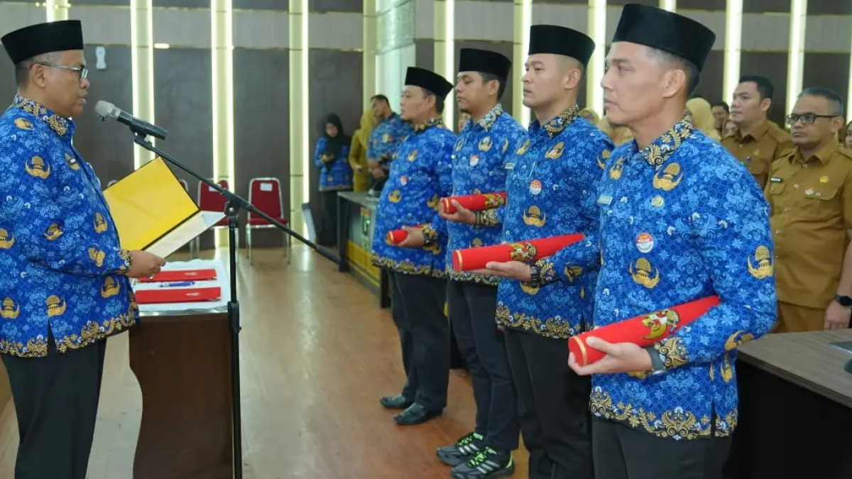 Sekda Sumbar Arry Yuswandi menegaskan pengisian jabatan ASN dilakukan berdasarkan kebutuhan organisasi dan kinerja, bukan permintaan ASN maupun pihak luar, Selasa (1/9/2026).