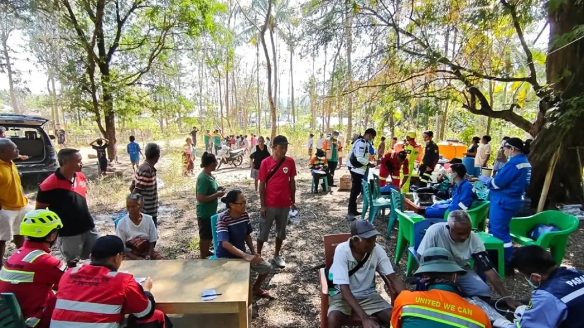 Tim Semen Padang Peduli menuntaskan misi kemanusiaan sepekan di NTT dengan menyalurkan logistik, layanan kesehatan, trauma healing, dan obat-obatan.