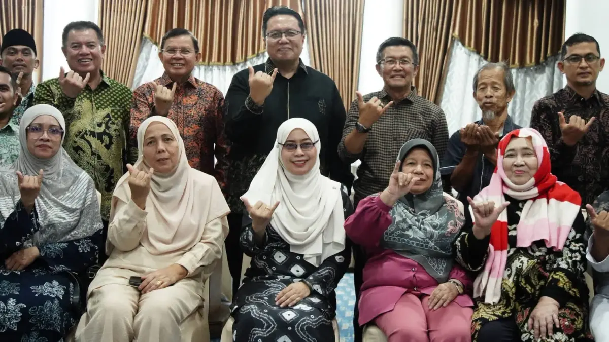 Delegasi Minang Diaspora Network Global yang dipimpin Prof. Madya DR. Norailis AB Wahab saat melakukan kunjungan resmi ke Kabupaten Tanahdatar, Selasa (8/9/2026) malam.