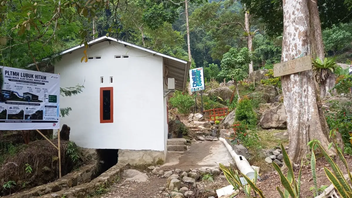 Pertamina melalui Program Onde Mande mengembangkan Kampung Wisata Lubuk Hitam dengan PLTMH, wisata alam, dan pemberdayaan masyarakat di Padang.