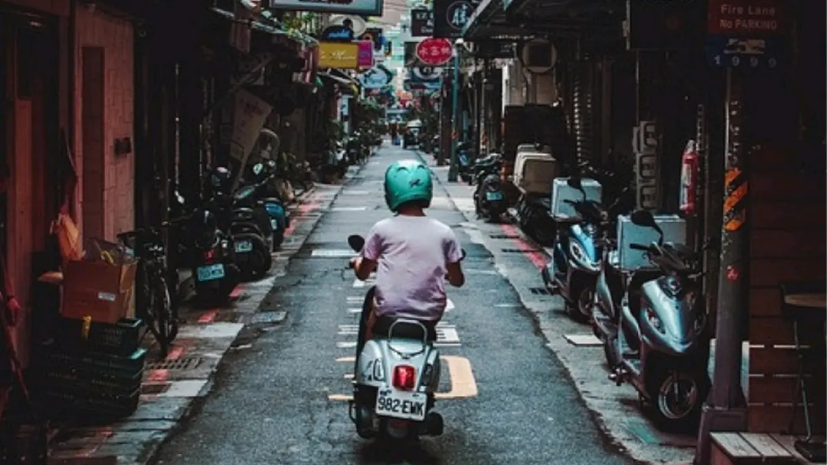 Skuter menjadi bagian dari mobilitas harian masyarakat di kota-kota Taiwan. (Foto ilustrasi: Pixabay)