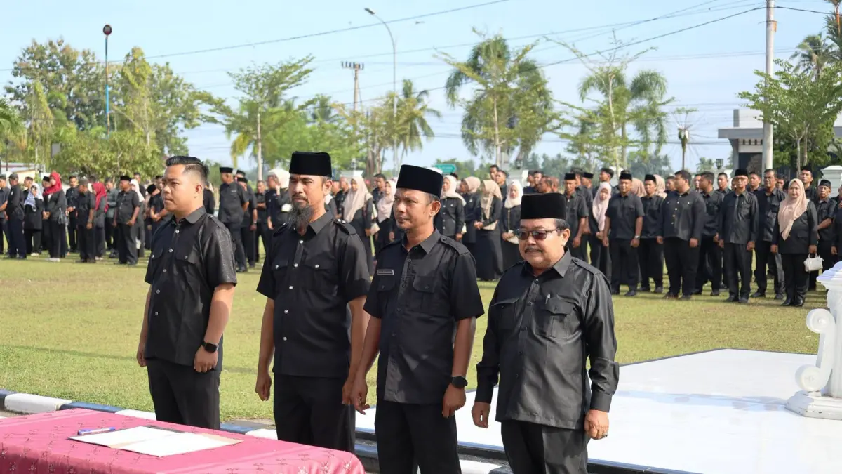 Sebanyak 315 anggota BPD se-Kota Pariaman periode 2026–2034 dilantik, Yota Balad meminta mereka mengawal program desa tepat sasaran, Rabu (23/9/2026).