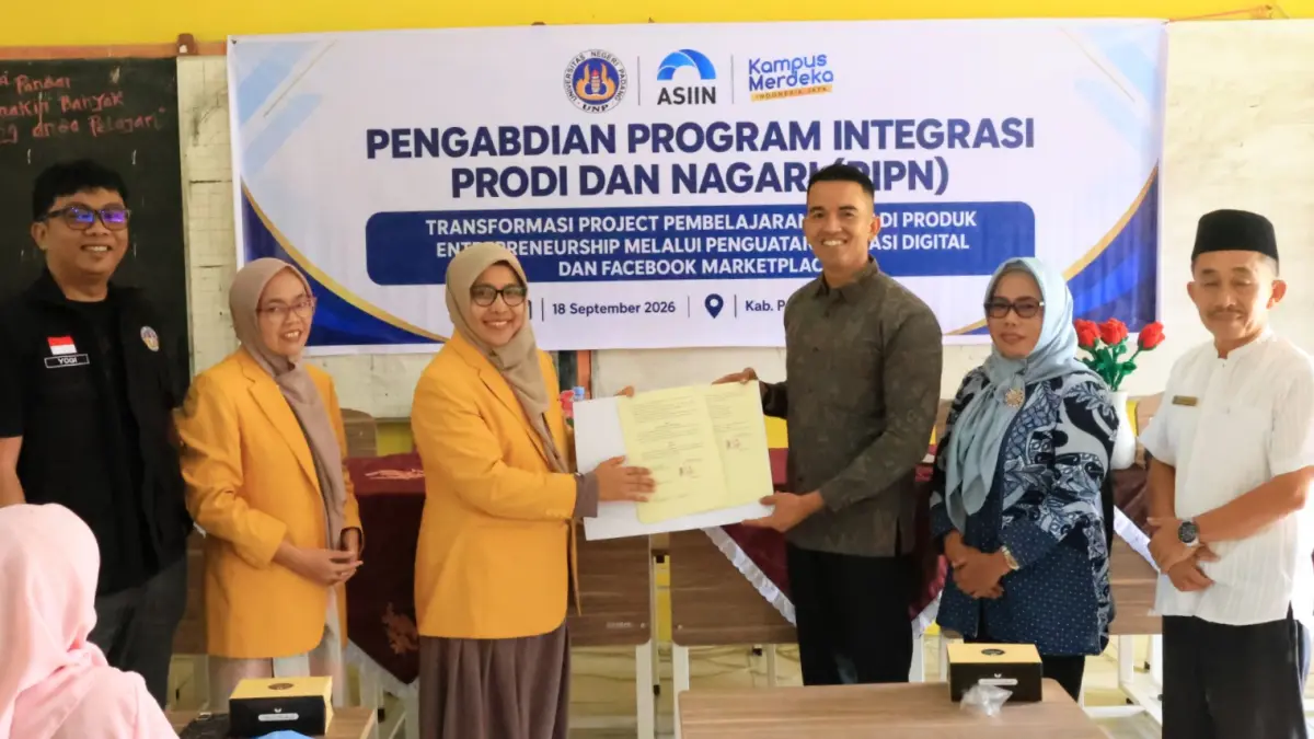Transformasi Project Pembelajaran Menjadi Produk Entrepreneurship melalui Penguatan Literasi Digital dan Facebook Marketplace bagi Komunitas Sekolah Nagari Campago Padangpariaman, Jumat (18/9/2026).