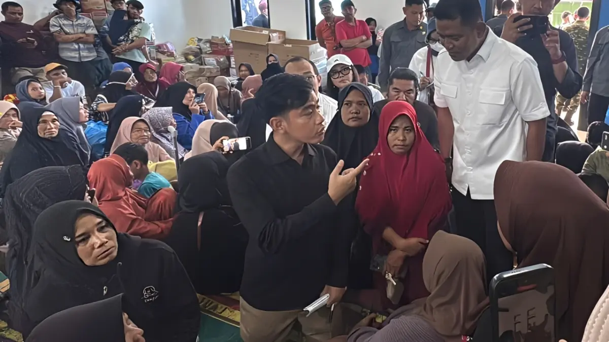 Wapres Gibran memastikan rumah korban galodo Solok dibangun kembali, dengan lokasi hunian ditentukan pemerintah daerah di tempat lebih aman.