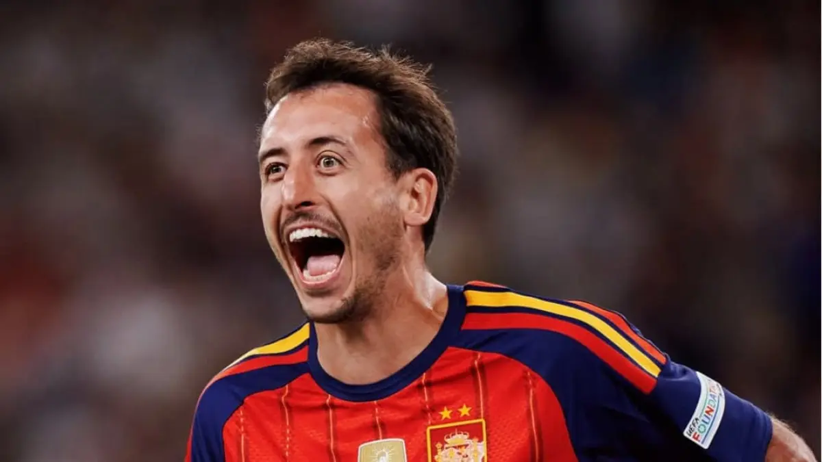 Mikel Oyarzabal mencetak gol penentu kemenangan di menit ke-74 setelah memanfaatkan umpan dari Álex Baena di UEFA Nations League. (Foto: Instagram @SEFutbol)