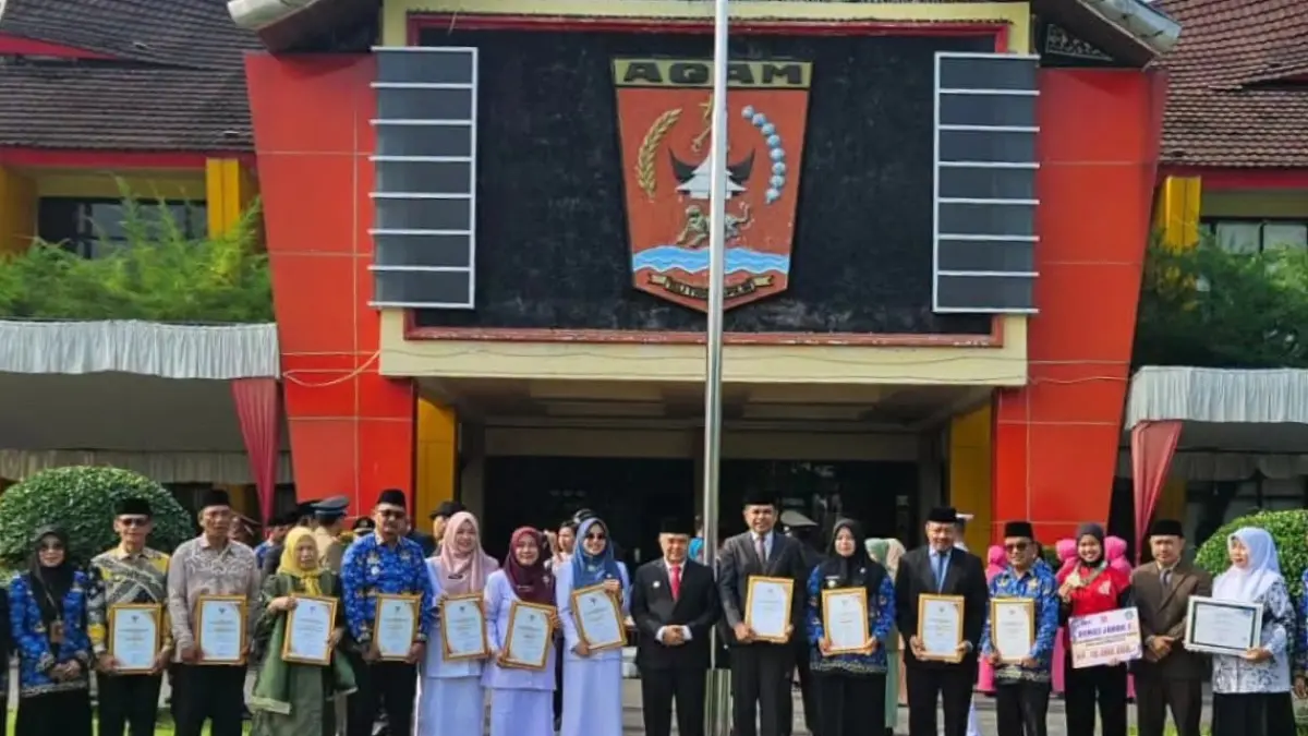 Penerima Penghargaan Inovasi Tahun 2026 usai upacara Hari Kesaktian Pancasila.