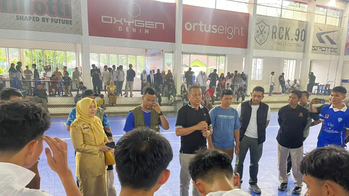 Tim futsal Kota Payakumbuh mengawali perjuangannya pada Porprov Sumbar XVI 2026 dengan hasil positif. Menghadapi tim futsal Kota Padang di Lapangan Futsal Situjuah, Kabupaten Limapuluh Kota, Senin (5/10), Payakumbuh menang dengan skor 3-1. (DOKUMENTASI PRIBADI)