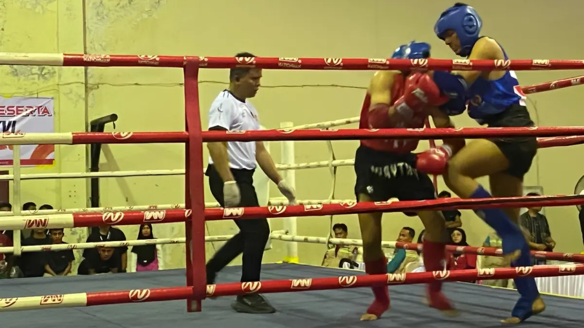 Tim Muaythai Kota Padang menurunkan 20 atlet pada Porprov XVI Sumbar 2026 dengan target meraih delapan medali emas.