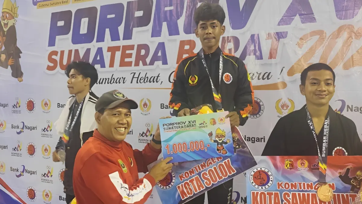 Kontingen Kota Solok memimpin perolehan medali hapkido Porprov XVI Sumbar 2026 dengan enam emas dan dua perak.