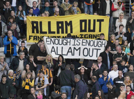 Assem Allam sering didemo fans Hull City karena klub yang diakuisisinya sedekade lalu itu semakin terpuruk. (AFP)