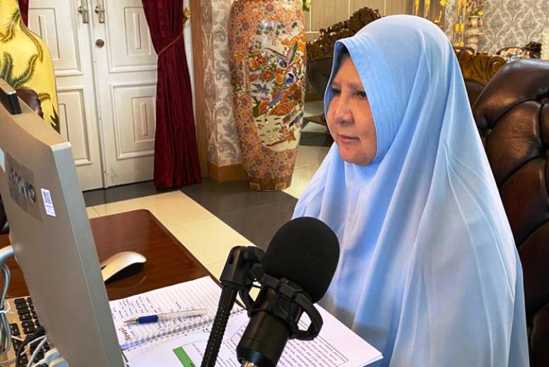 Anggota Fraksi PKS DPR RI Nevi Zuairina rapat dengar pendapat Komisi VI DPR RI dengan pimpinan Grab dan Gojek. (Foto: IST)
