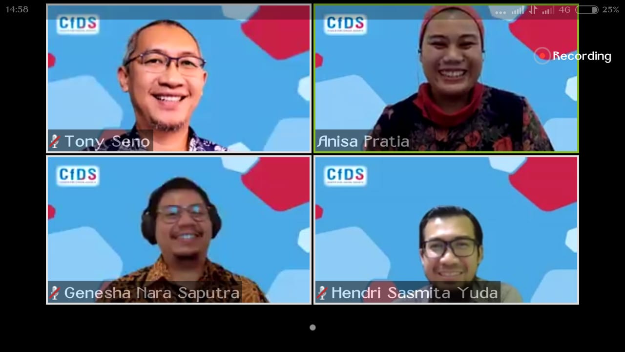 Konferensi pers virtual dengan tema