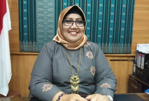 Anggota DPRD Padang, Elly Thrisyanti. (net)