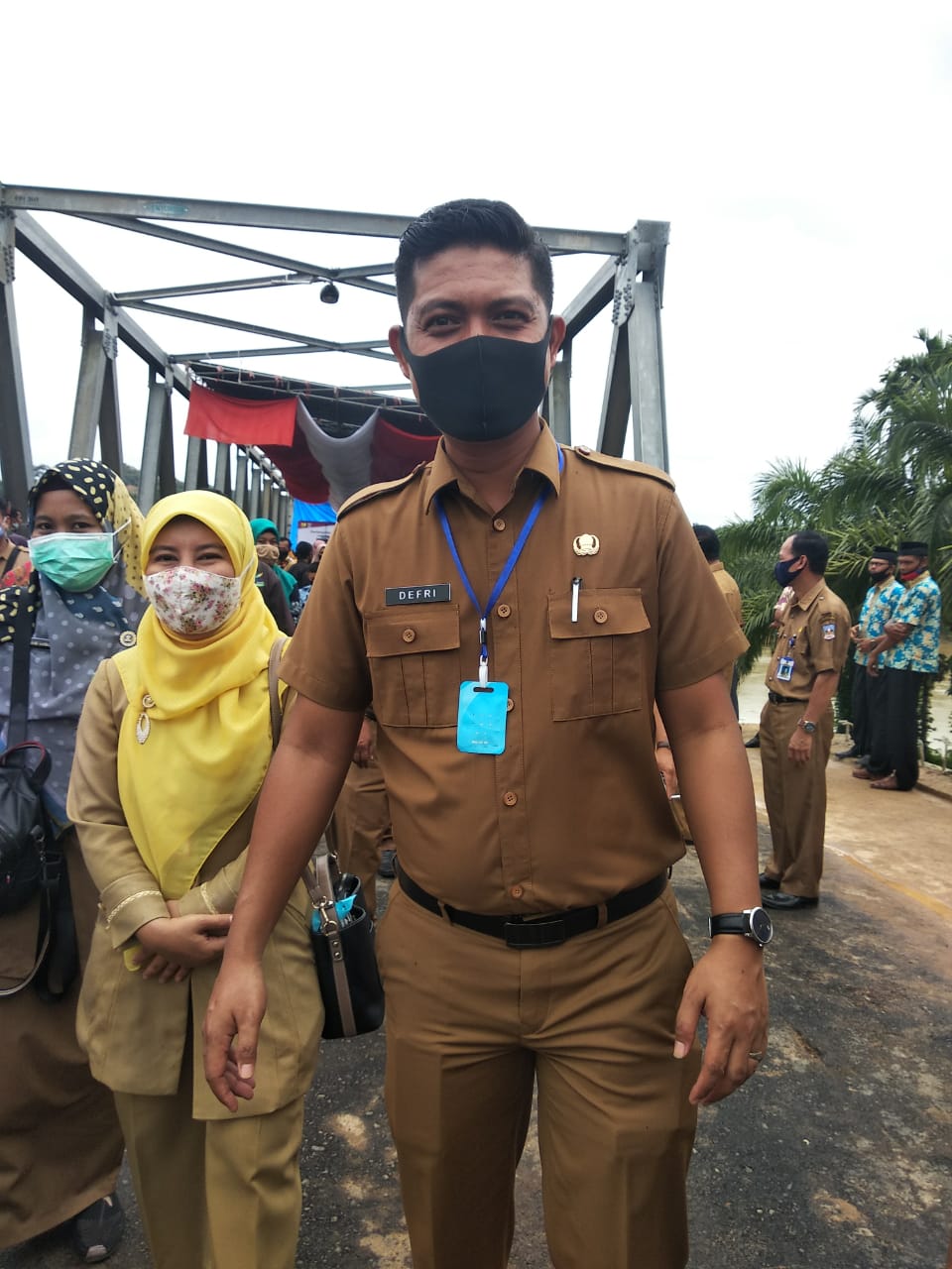 Plt Camat Sitiung, Defri Zuhenda. (IST)