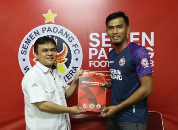 Aulia Perdana Zinda, penjaga gawang anyar Semen Padang FC